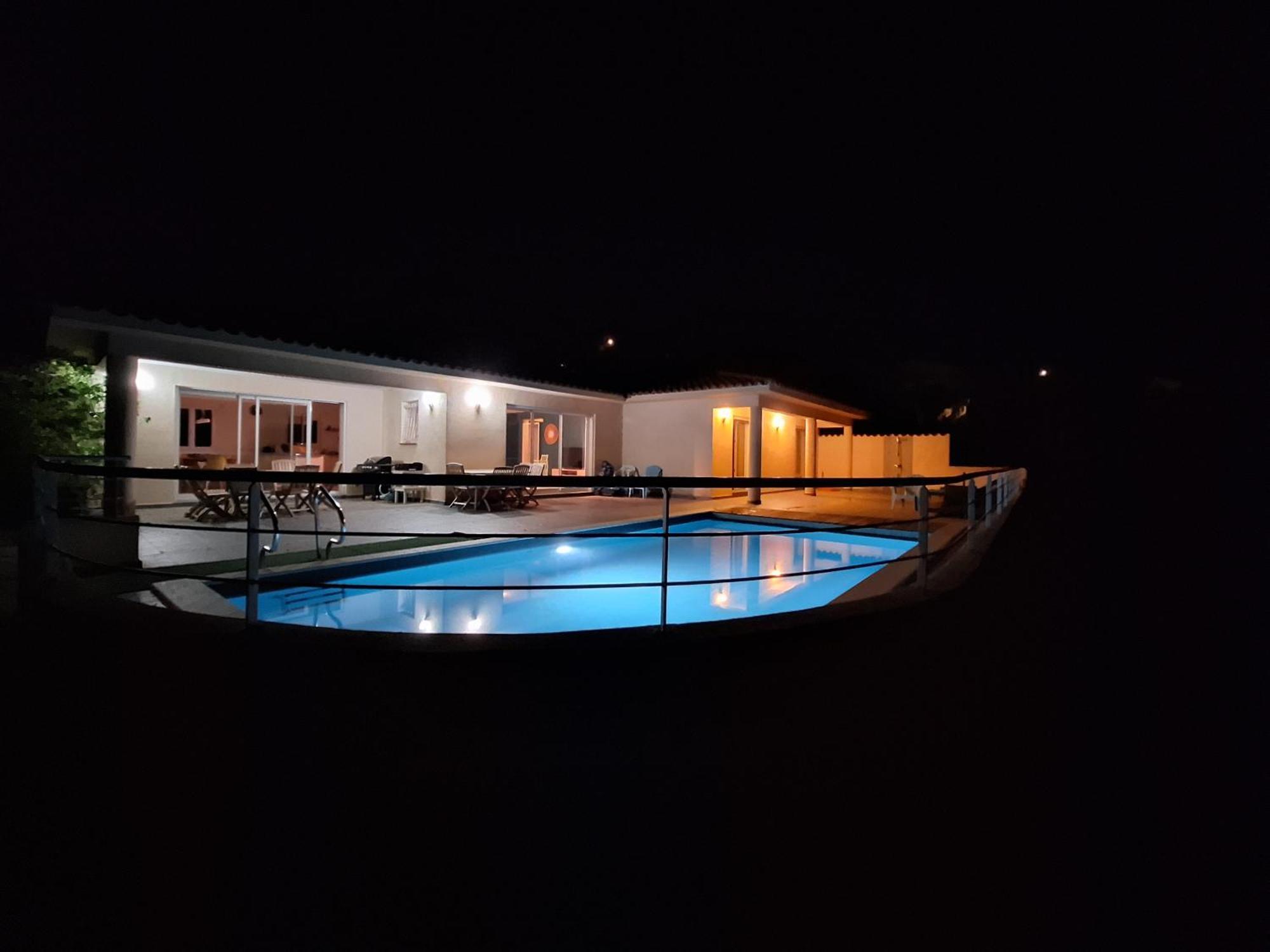 Villa Climatisee Avec Piscine Sari-Solenzara Extérieur photo